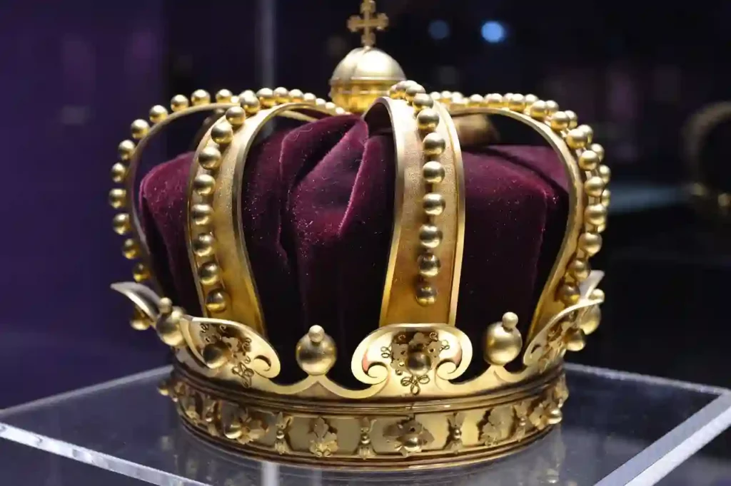 Biblical Dream Meaning Of a Crown